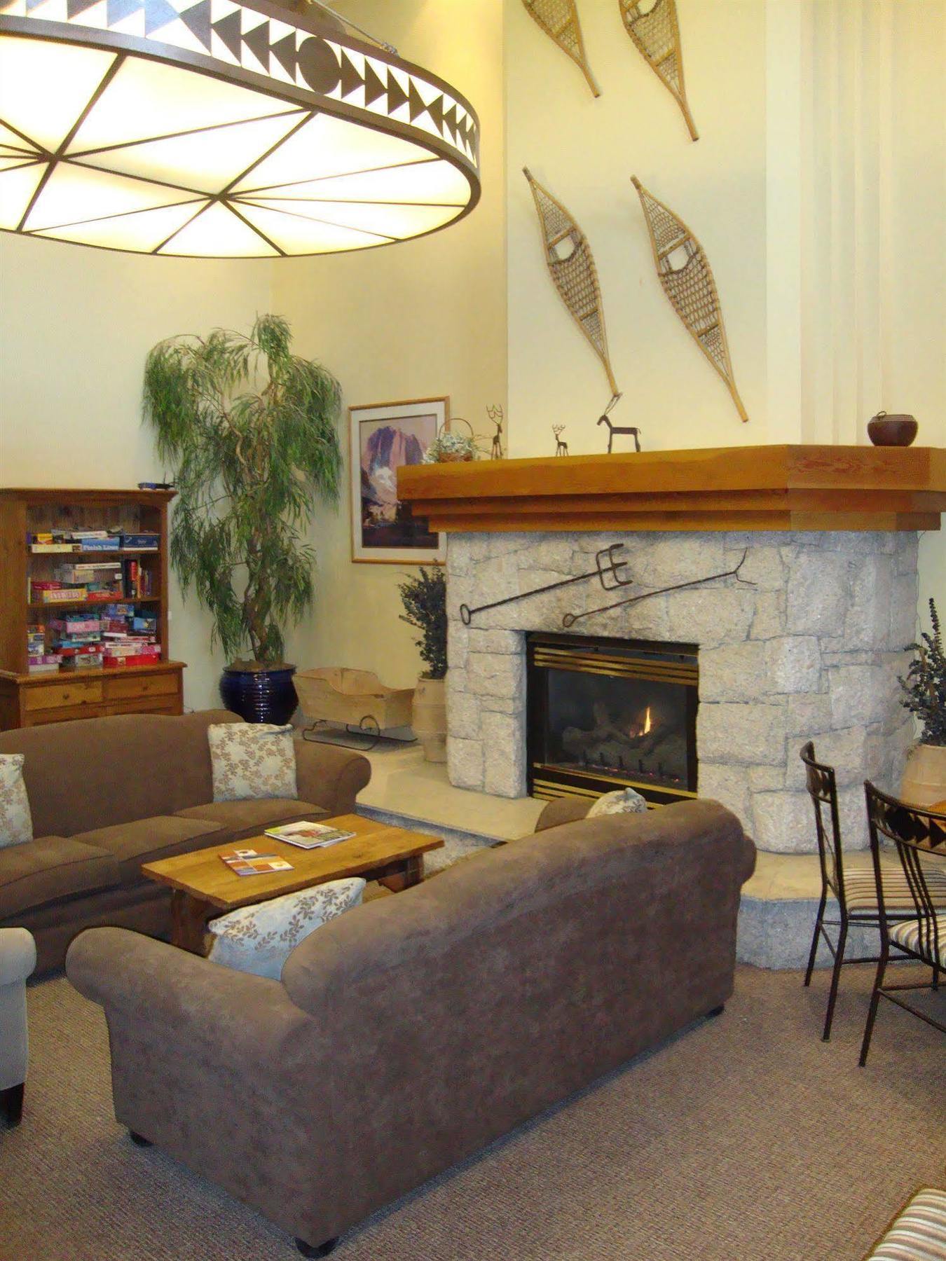Whistler Vacation Club At Northstarアパートホテル エクステリア 写真